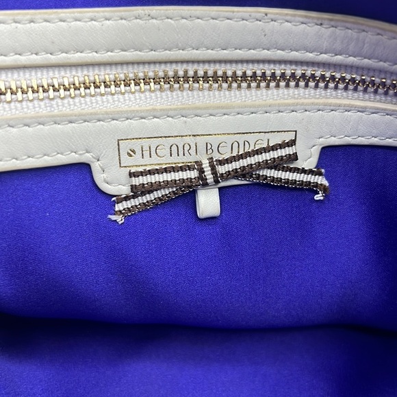 Henri Bendel Leather Gold-Tone Chain Signature Clutch - Picture 8 of 9